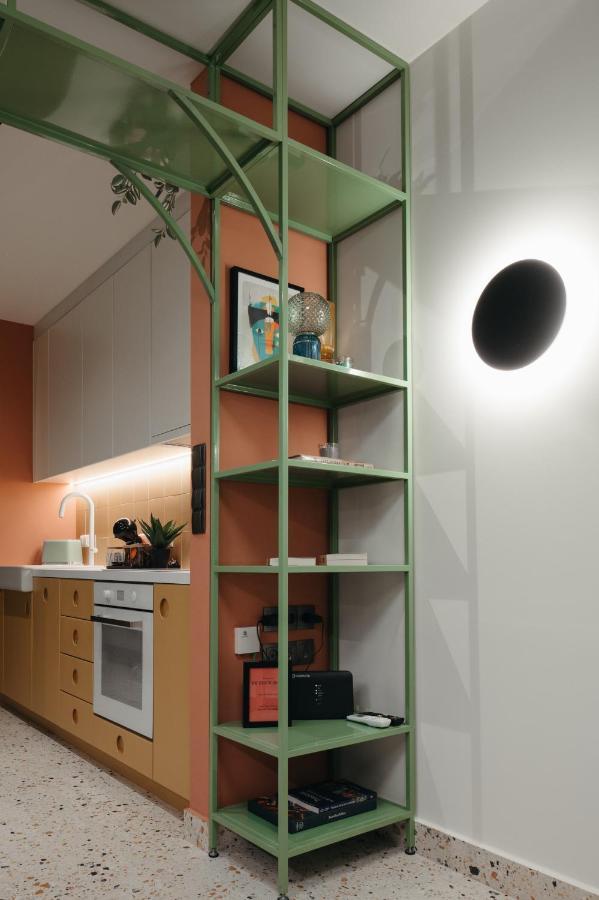 Retrowaves Apartment เทสซาโลนิกิ ภายนอก รูปภาพ